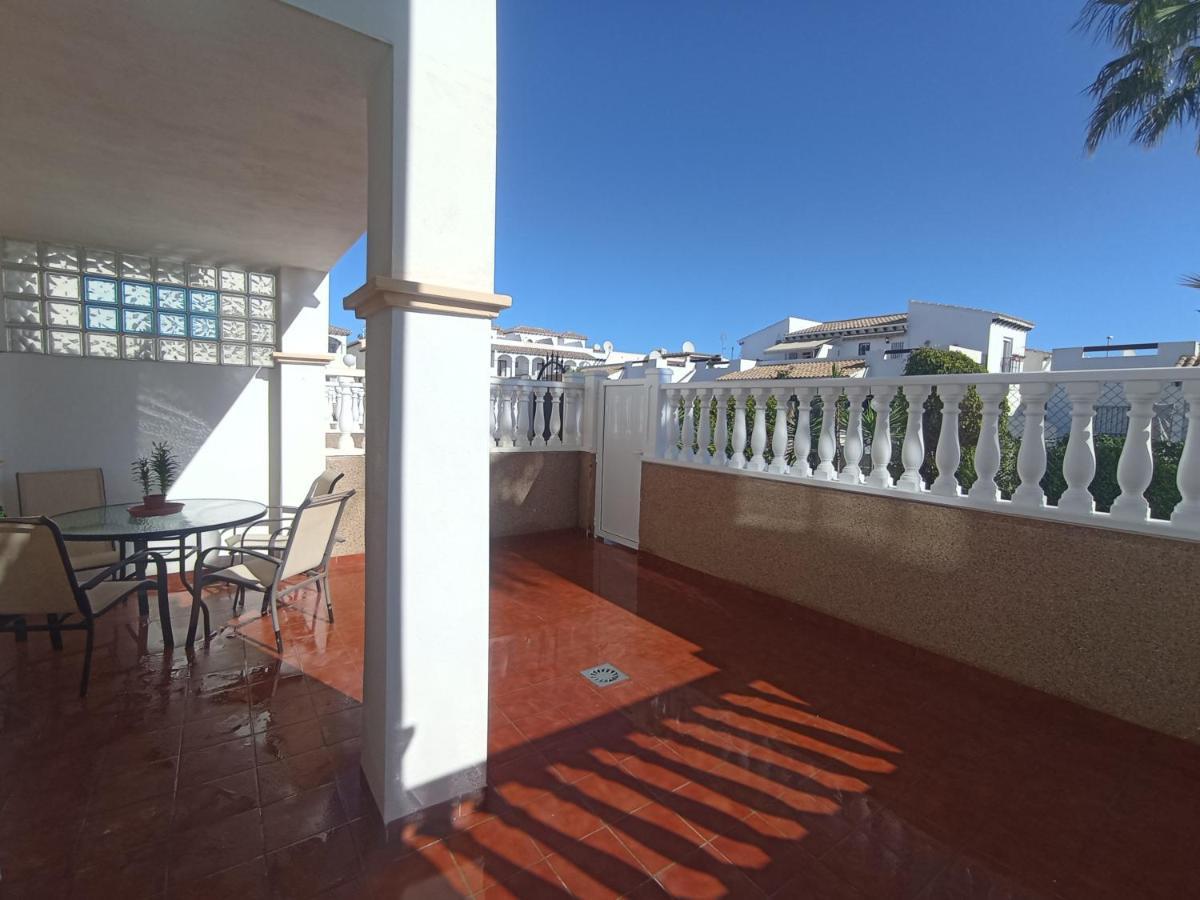 Spectacular Apartment In Punta Prima Alicante Exterior foto